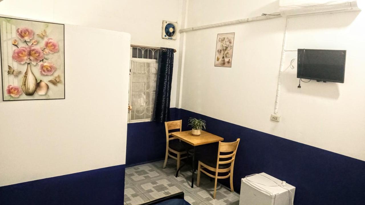 Rene'S Pasta Bar & Guesthouse Krŏng Kaôh Kŏng エクステリア 写真